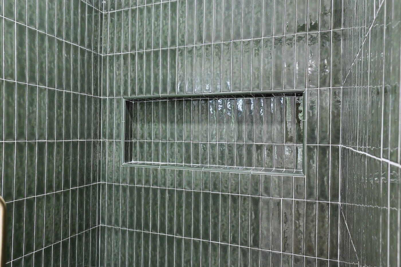 Green tile shower niche